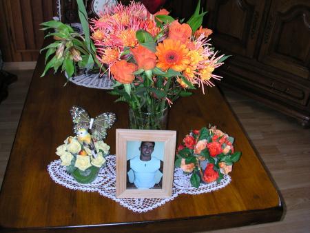  TA MAMY T' A  ACHETE SUPERBE BOUQUET JE T'AIME MON FISTON