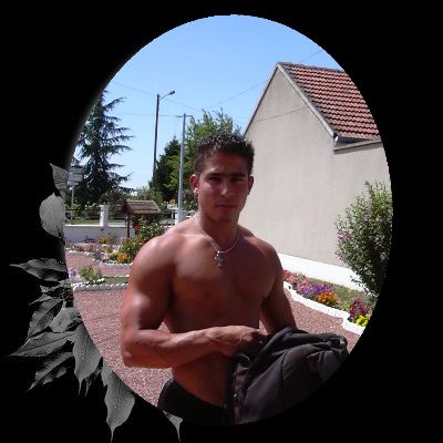              TU REVENAIS DE TA SALLE DE SPORT, MON PETIT ANGE QUE J'AIME TANT