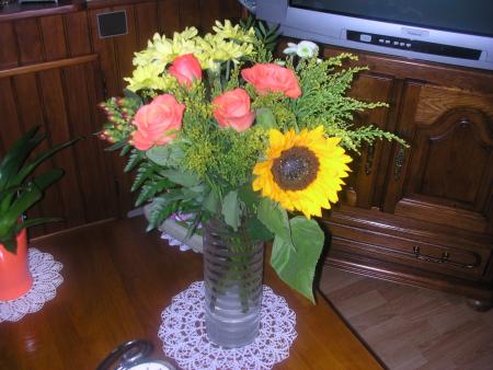  CATHY ET DEDE TON ACHETE CES SUPERBLES FLEURS