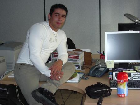 TON BUREAU OU TU TRAVAILLAIS A PARIS