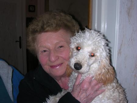 TA MAMIE POSE AVEC MANDY MON ANGE